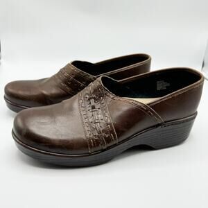 Abeo | Shoes | Abeo Pro System Camden Slip On Clog Slip  display picture 1